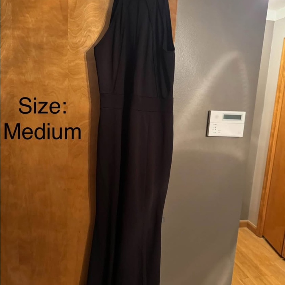 Elegant Black Sleeveless Dress